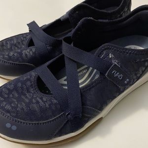 Ryka Kailee Cross Strap shoes